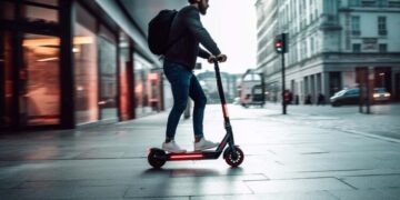 Revolutionizing Electric Mobility: The Next Wave of Hyper Scooter Technology